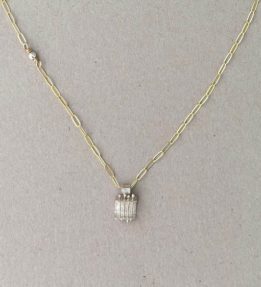 Strings Necklace